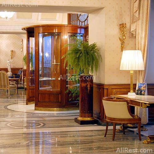 Grand Hotel Parkers 3